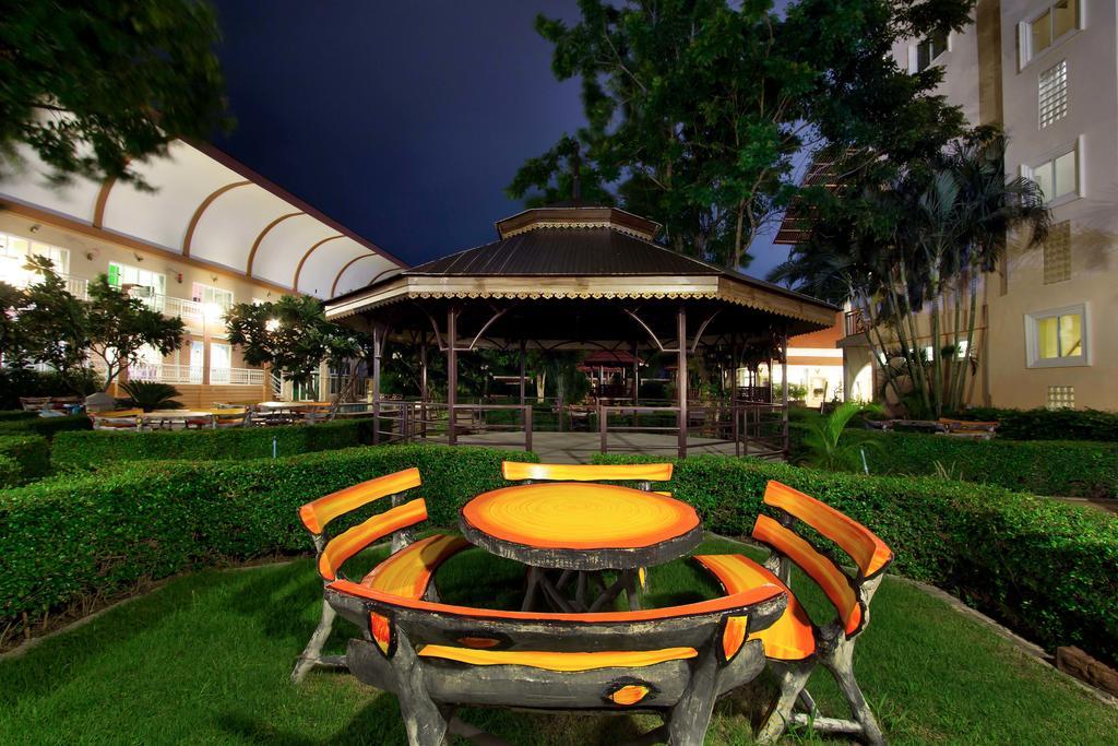 D Varee Xpress Hillside Hua Hin 七岩 外观 照片